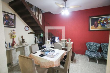 Sala de casa à venda com 4 quartos, 715m² em Taquara, Rio de Janeiro