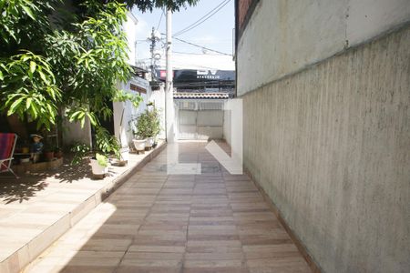 Garagem de casa à venda com 4 quartos, 715m² em Taquara, Rio de Janeiro