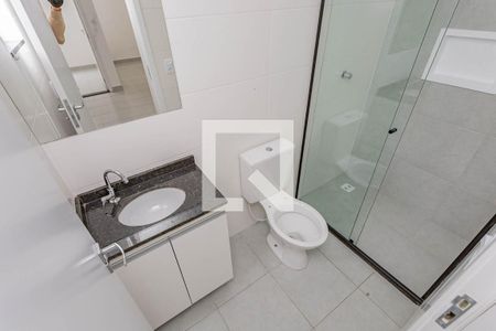 Banheiro de apartamento para alugar com 2 quartos, 34m² em Vila Moinho Velho, São Paulo