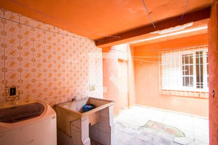 Área de serviço de casa à venda com 2 quartos, 96m² em Vila Suíça, Santo André