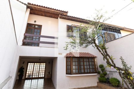 Fachada de casa à venda com 3 quartos, 250m² em Sacomã, São Paulo