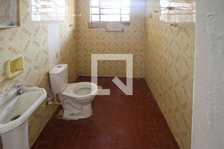 Banheiro de casa para alugar com 1 quarto, 150m² em Vila California, São Paulo