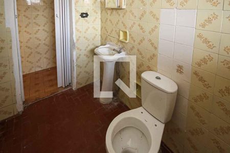 Banheiro de casa para alugar com 1 quarto, 150m² em Vila California, São Paulo