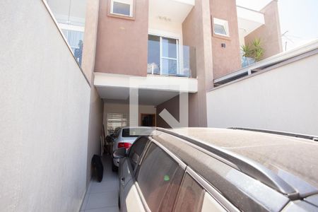 GARAGEM de casa à venda com 3 quartos, 130m² em Parque Peruche, São Paulo