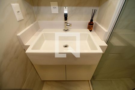 Banheiro de kitnet/studio para alugar com 1 quarto, 29m² em Jardim Paulista, São Paulo