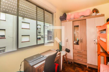 Quarto 1 de apartamento à venda com 2 quartos, 56m² em Jardim Sabará, Porto Alegre