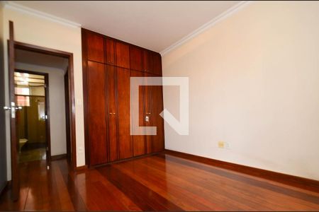 Quarto1 de apartamento à venda com 4 quartos, 130m² em Ipiranga, Belo Horizonte