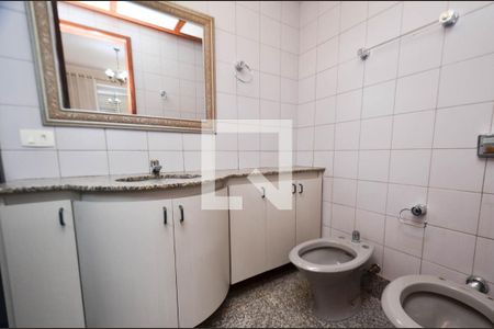 Banheiro suite de apartamento à venda com 4 quartos, 130m² em Ipiranga, Belo Horizonte
