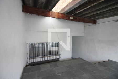 Garagem de casa à venda com 2 quartos, 119m² em Conjunto Residencial Pombeva, São Bernardo do Campo