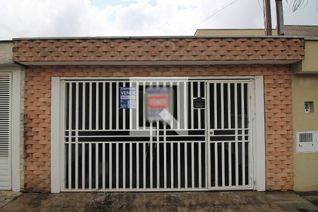 Fachada de casa à venda com 2 quartos, 119m² em Conjunto Residencial Pombeva, São Bernardo do Campo