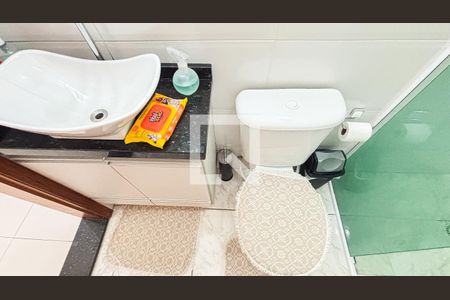 Banheiro de apartamento à venda com 2 quartos, 121m² em Vila Linda, Santo André