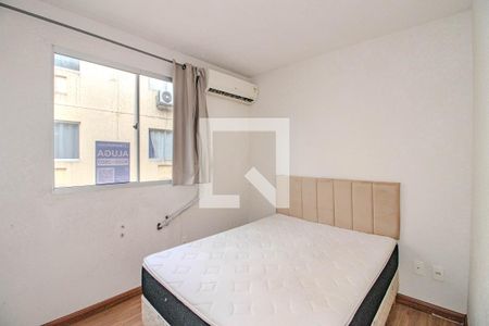 Quarto 1 de apartamento à venda com 2 quartos, 42m² em Sarandi, Porto Alegre