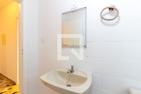 Banheiro de apartamento à venda com 1 quarto, 52m² em Pinheiros, São Paulo