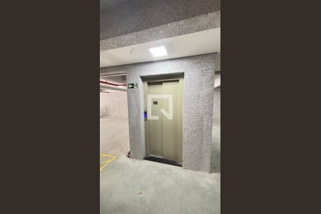 Garagem de apartamento à venda com 2 quartos, 106m² em Vila Curuçá, Santo André