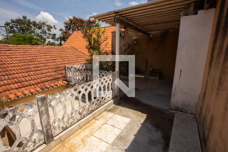 Área comum de casa à venda com 3 quartos, 220m² em Conjunto Residencial Santa Terezinha, São Paulo