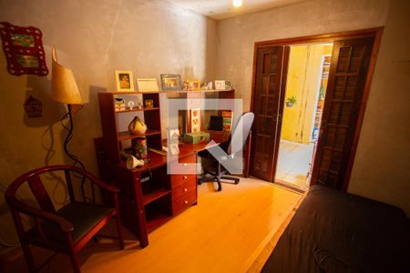 Quarto 3 de casa à venda com 3 quartos, 220m² em Conjunto Residencial Santa Terezinha, São Paulo
