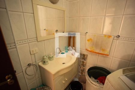 Área de Serviço de casa à venda com 3 quartos, 220m² em Conjunto Residencial Santa Terezinha, São Paulo