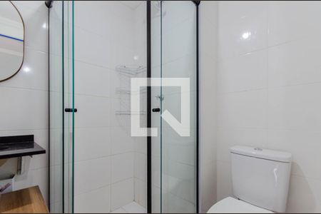 Banheiro de kitnet/studio para alugar com 1 quarto, 30m² em Vila Dom Pedro I, São Paulo
