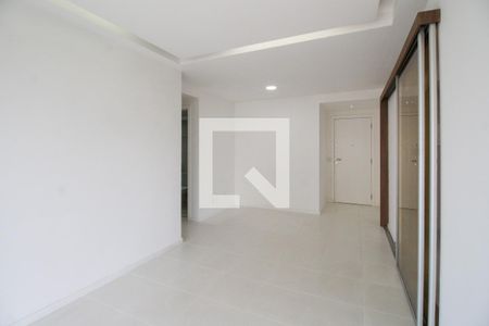 Sala de apartamento para alugar com 2 quartos, 77m² em Barra da Tijuca, Rio de Janeiro