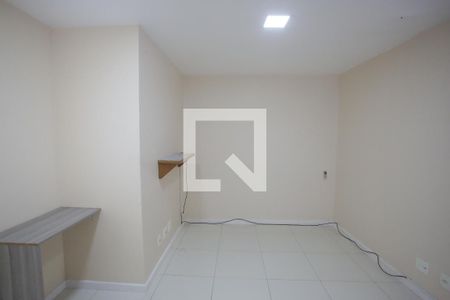 Quarto Suíte de casa de condomínio para alugar com 3 quartos, 92m² em Tanque, Rio de Janeiro