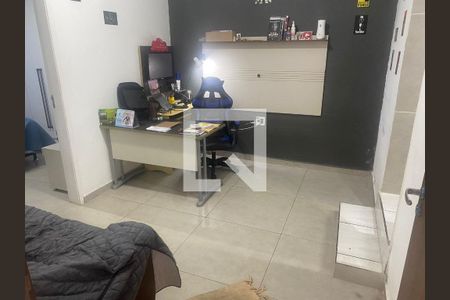 Casa à venda com 2 quartos, 125m² em Vila Assunção, Santo André