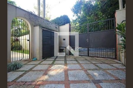 Casa à venda com 3 quartos, 510m² em Vila Madalena, São Paulo