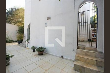 Casa à venda com 3 quartos, 510m² em Vila Madalena, São Paulo