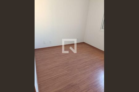 Casa à venda com 3 quartos, 90m² em Jardim Sabara, São Paulo