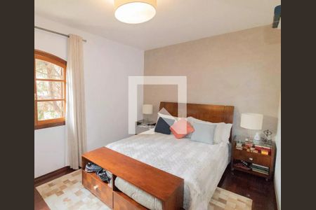 Casa à venda com 3 quartos, 383m² em City América, São Paulo