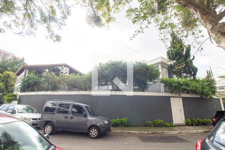 Fachada de casa à venda com 4 quartos, 320m² em Vila Cruzeiro, São Paulo
