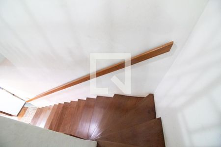 Escada de casa à venda com 4 quartos, 320m² em Vila Cruzeiro, São Paulo