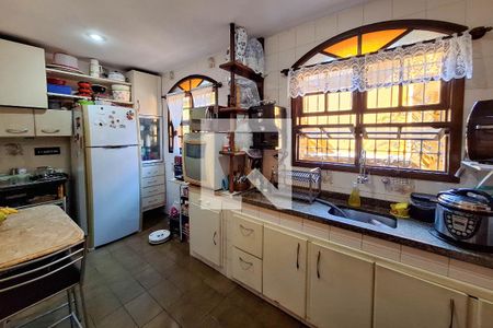 Cozinha de casa à venda com 3 quartos, 198m² em Santa Rosa, Niterói