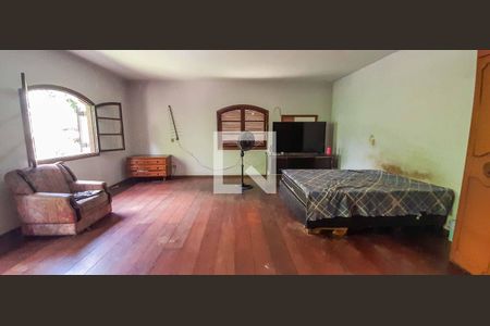 Suíte 1 de casa para alugar com 5 quartos, 998m² em Três Montanhas, Osasco