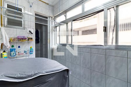 Lavanderia de apartamento à venda com 2 quartos, 80m² em Vila Gumercindo, São Paulo
