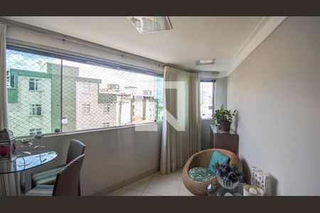 Sala de apartamento à venda com 4 quartos, 145m² em Ipiranga, Belo Horizonte