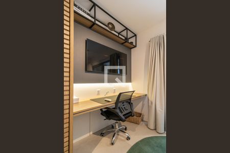 Sala de kitnet/studio para alugar com 1 quarto, 25m² em Indianópolis, São Paulo