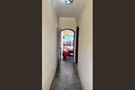 Garagem de casa à venda com 3 quartos, 221m² em Jardim Ipanema, Santo André