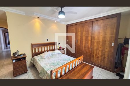 Suite de casa à venda com 3 quartos, 221m² em Jardim Ipanema, Santo André
