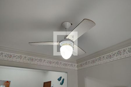 Sala de apartamento para alugar com 2 quartos, 70m² em Vila Caiçara, Praia Grande