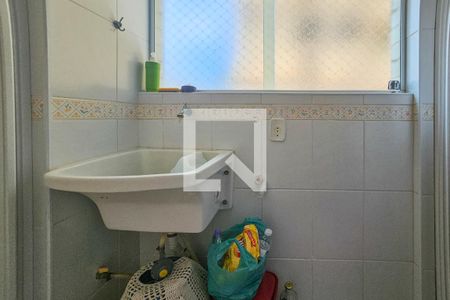 Área de serviço  de apartamento para alugar com 2 quartos, 96m² em Balneario Cidade Atlantica, Guarujá