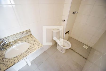 Banheiro do Quarto  - Suíte de apartamento à venda com 2 quartos, 48m² em Encantado, Rio de Janeiro