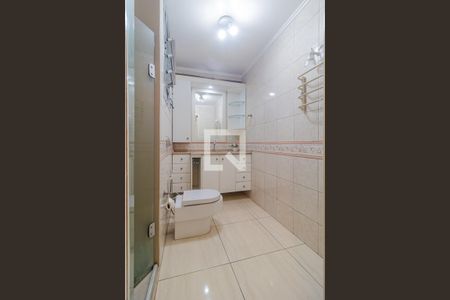 Banheiro de apartamento à venda com 2 quartos, 81m² em Farroupilha, Porto Alegre