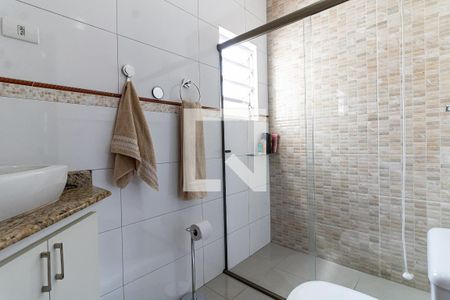 Banheiro da Suíte de casa à venda com 3 quartos, 239m² em Vila Santo Estefano, São Paulo