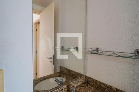 Lavabo de apartamento à venda com 4 quartos, 130m² em Paraíso do Morumbi, São Paulo