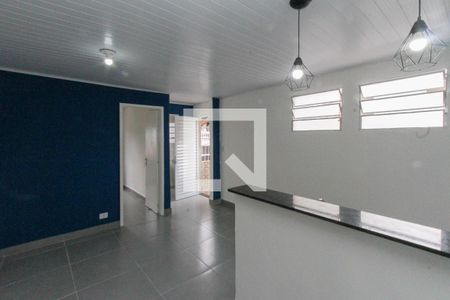 Sala de casa para alugar com 2 quartos, 100m² em Vila Tolstoi, São Paulo