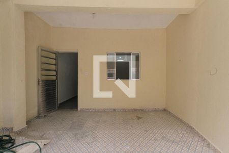 Garagem de casa para alugar com 2 quartos, 100m² em Vila Tolstoi, São Paulo