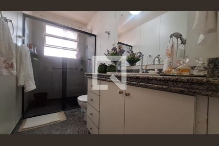 Banheiro  de apartamento para alugar com 4 quartos, 220m² em Anchieta, Belo Horizonte