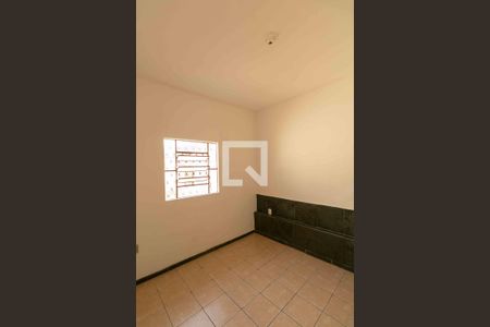 Quarto de casa para alugar com 1 quarto, 50m² em Glória, Belo Horizonte