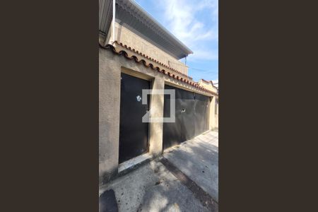 Fachada de casa para alugar com 3 quartos, 54m² em Cascadura, Rio de Janeiro