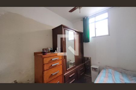 Quarto 2 de casa para alugar com 3 quartos, 54m² em Cascadura, Rio de Janeiro